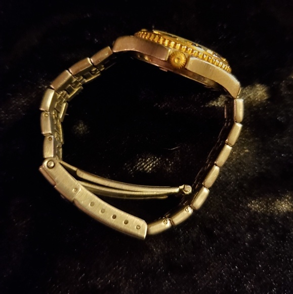 💜Fossil Watch - Picture 3 of 3